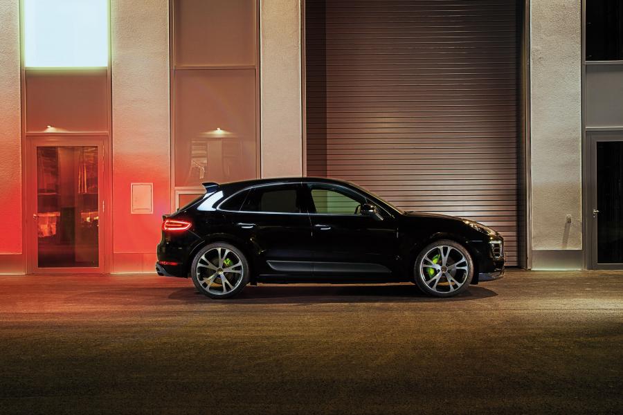  Porsche Macan by TechArt 2015 года  (фото 13 из 17)